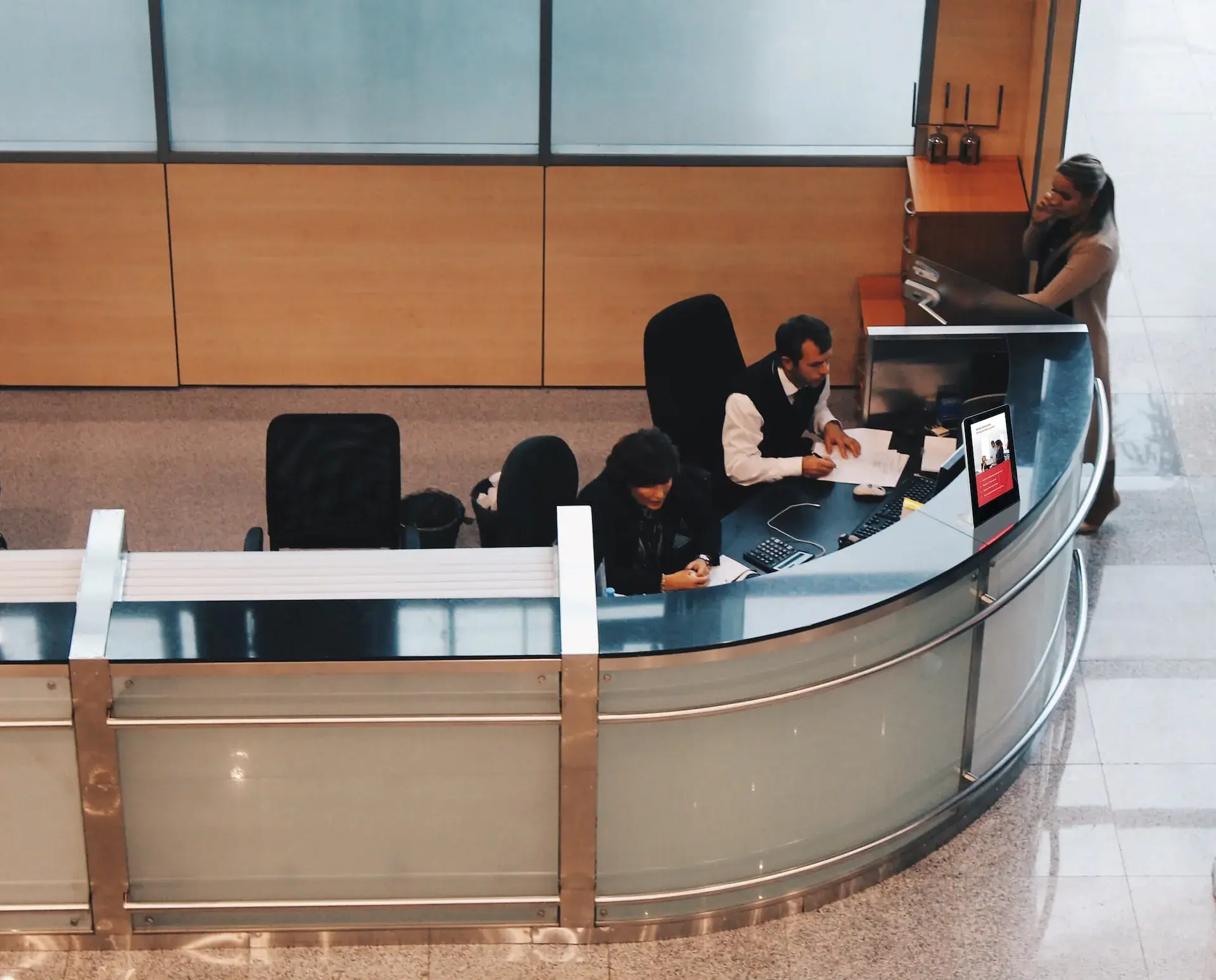 Digital table-tent in bank